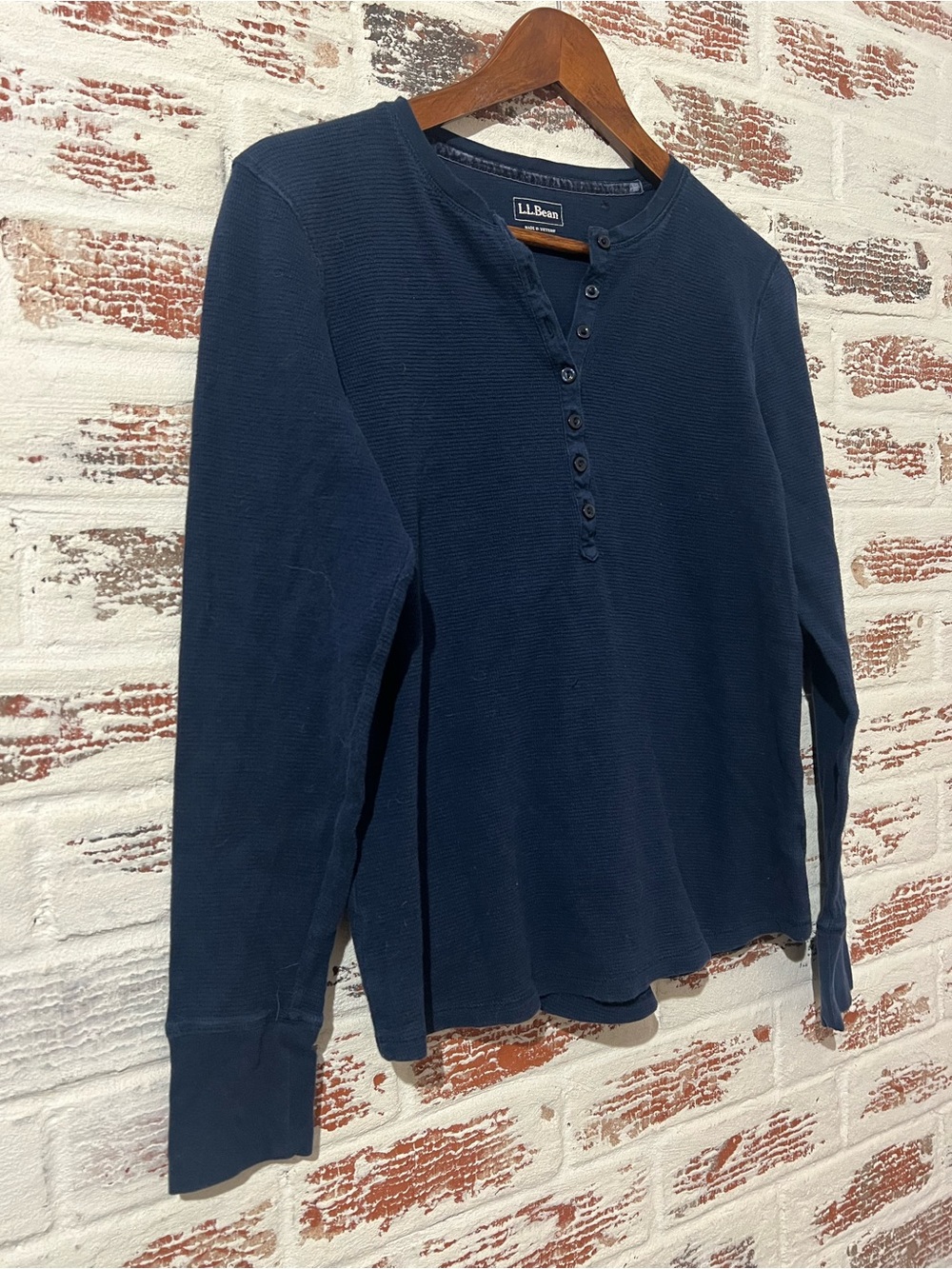 L.L. Bean Women's Waffle Knit Thermal Henley Shirt Navy Blue Long Sleeve Size M - Picture 2 of 8